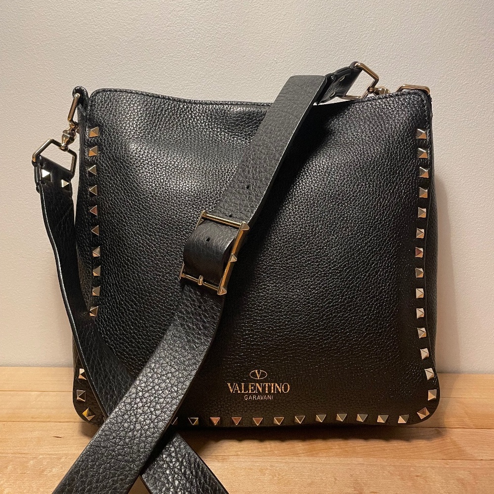 Valentino Garavani Rockstud Small Messenger Bag